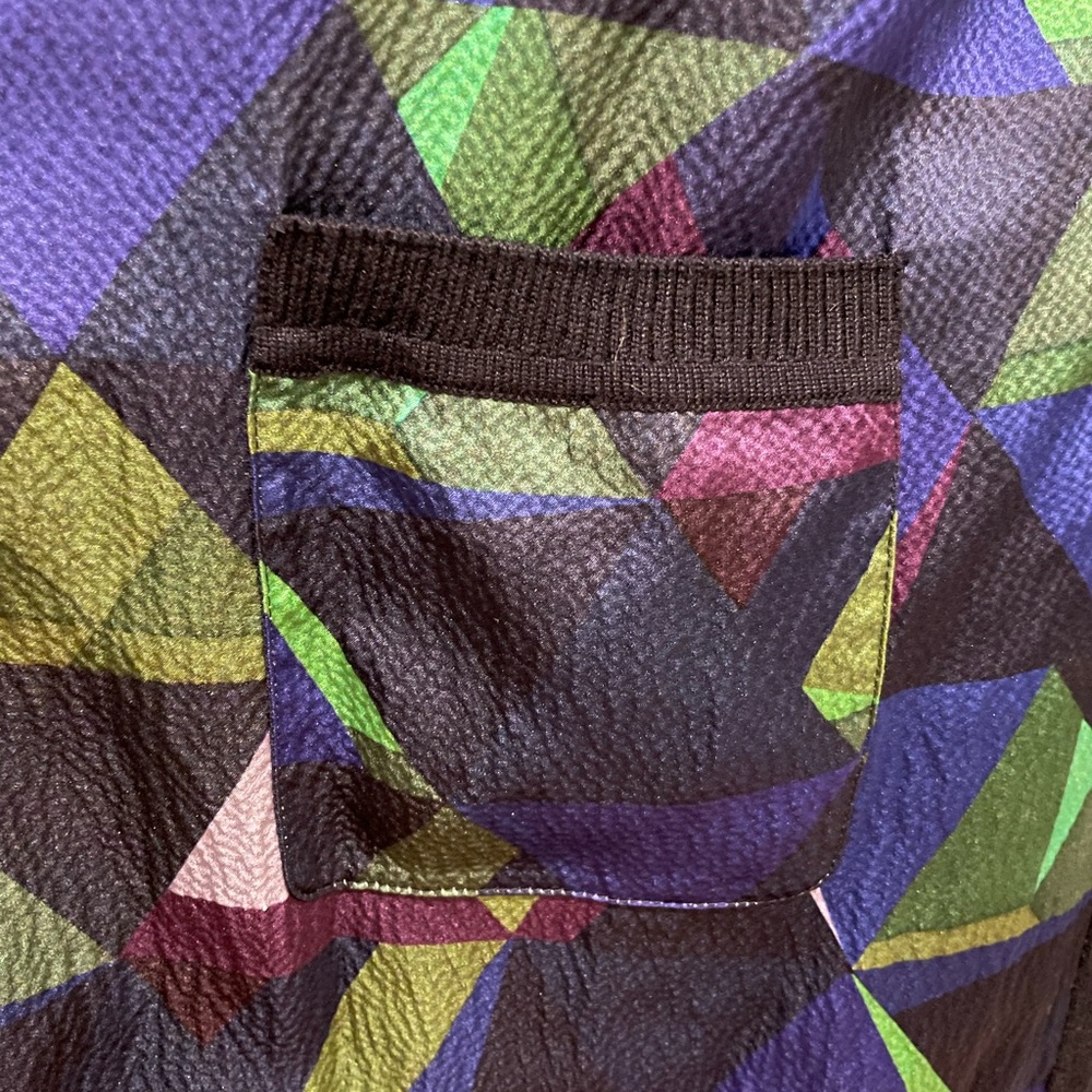 Stunning jewel tone St. John silk pattern cardigan.  Size Medium. - Picture 3 of 5
